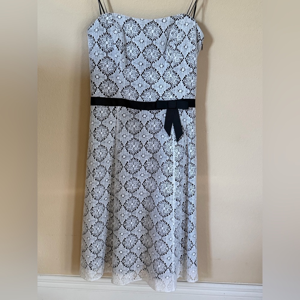 NWT ABS Allen Schwartz Strapless Black & White Lace Fit & Flare Dress Women’s 4